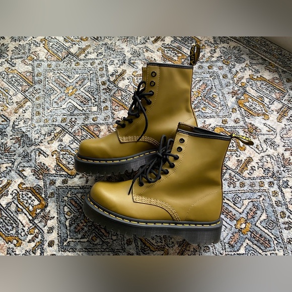 Dr Martens 1460 leather boots - Picture 5 of 13